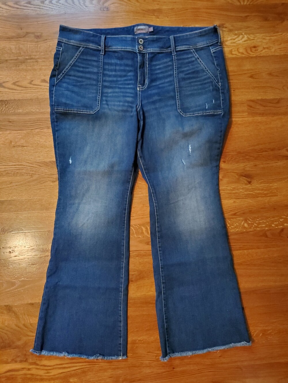 NWOT Torrid Mid-Rise Flare Jeans Size 22R | Vintage Stretch Dark Wash.